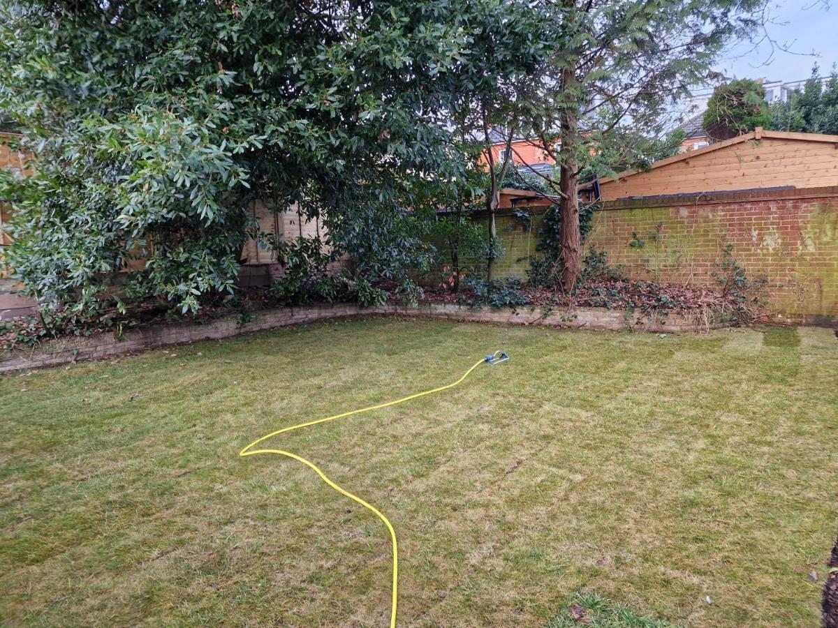 Luxury 3 Bed House W Parking & Garden! 1 Villa Bournemouth Bagian luar foto